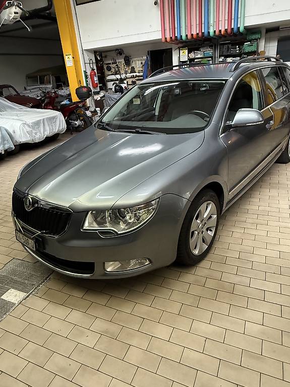 Skoda 4x4 superb combi — slika 2