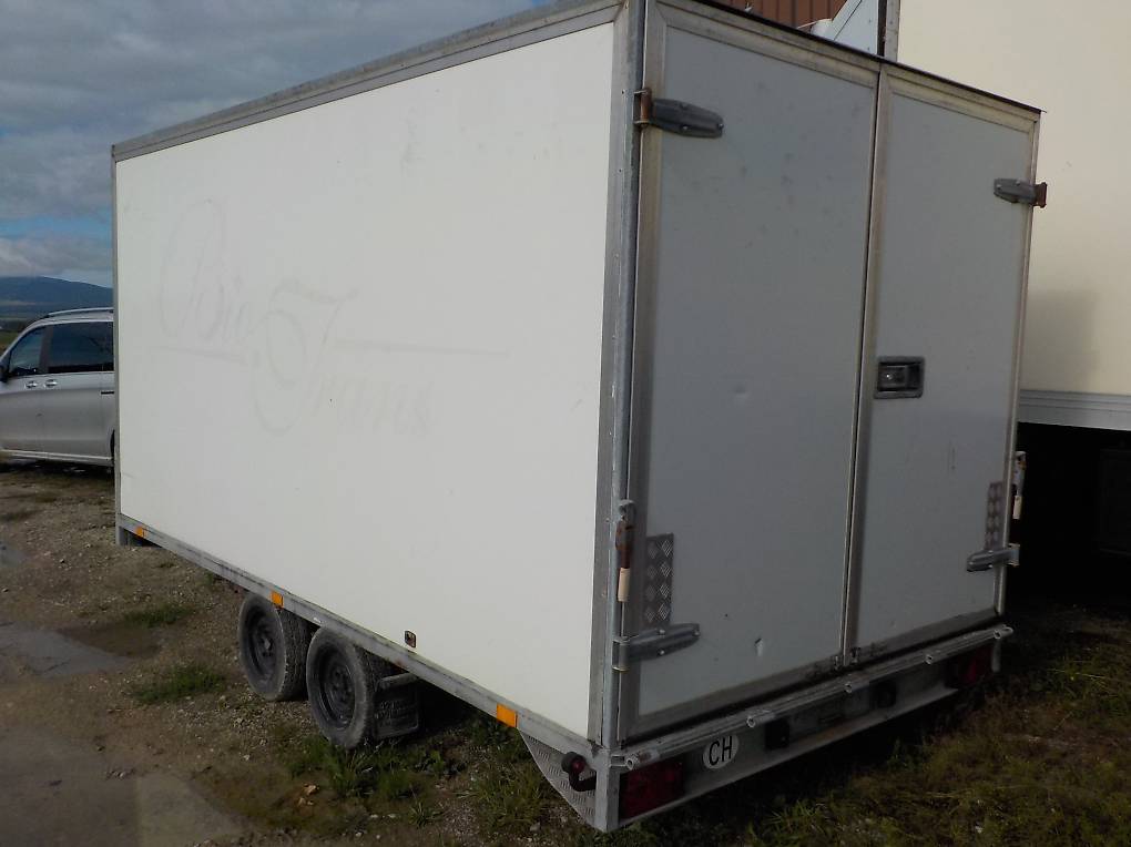 Remorque caisse 18m3, 3500kg, foodtruck Canton Vaud - tutti.ch