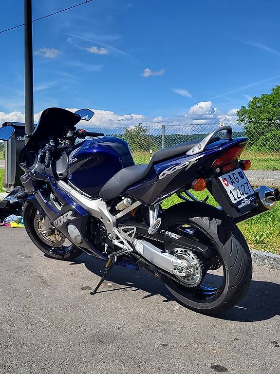 Honda cbr 600 80kw/110PS im Kanton Aargau