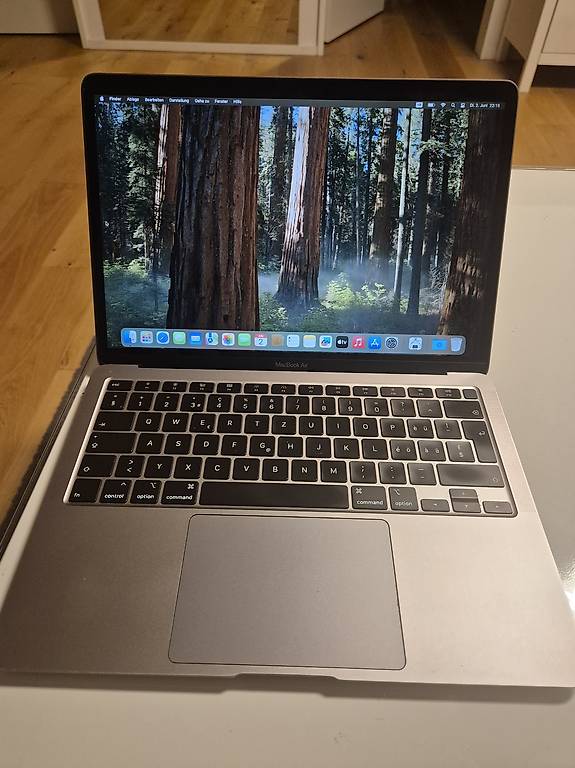 MacBook Air 13" 2020 im Kanton Aargau