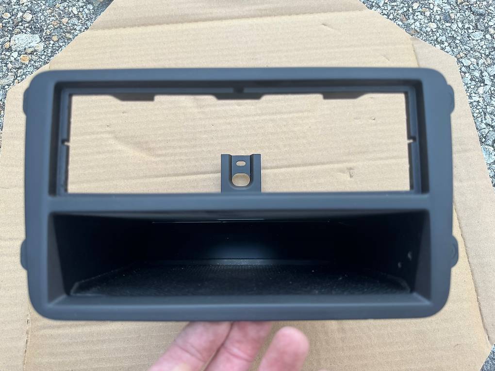 Mascherina 9 pollici Autoradio cavo per Audi A4