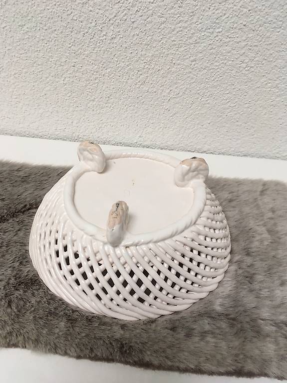 Deko Schale weiss durchbrochen Keramik in Zürich kaufen ...