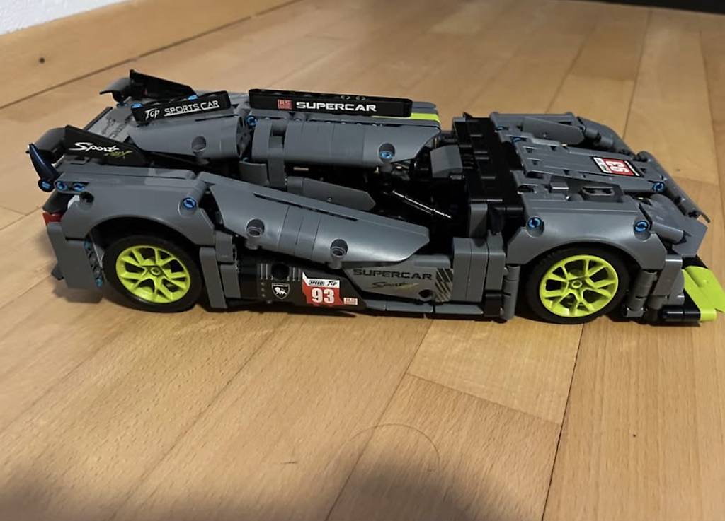 Lego Peugeot im Kanton Aargau