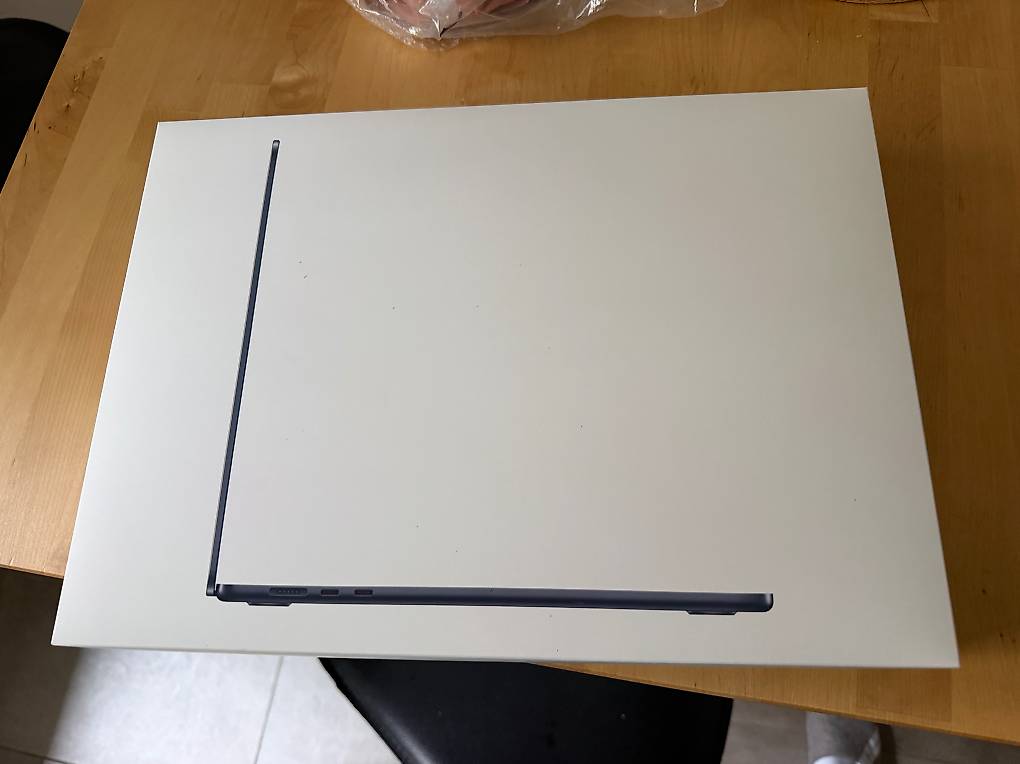 Apple MacBook Air 15" 512 Go SSD 16 Go RAM M5 CPU 2026