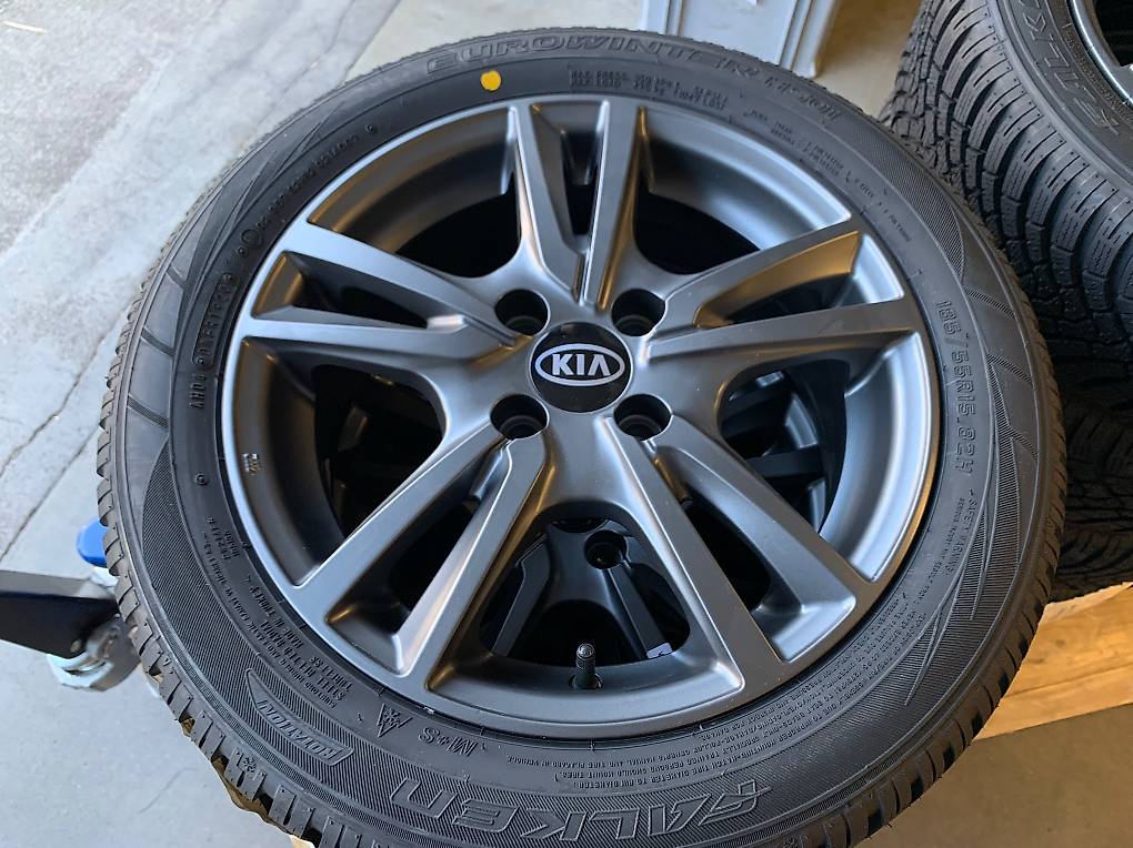 Original Winterräder Kia Picanto 15 Zoll Neu im Kanton Zürich - tutti.ch