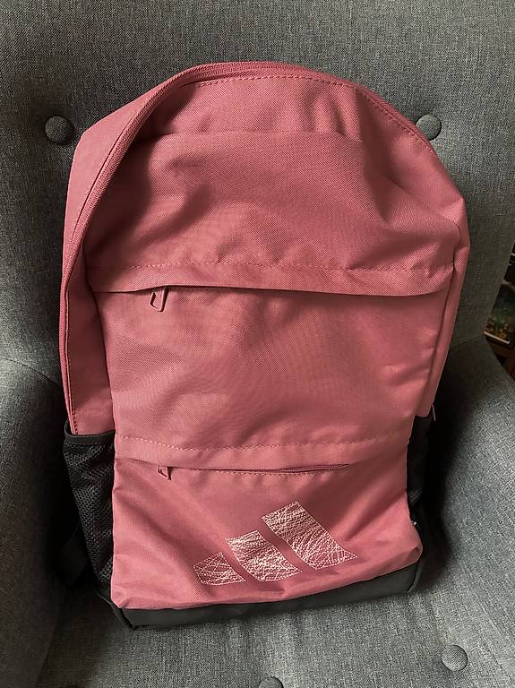 Rucksack von Adidas im Kanton Aargau