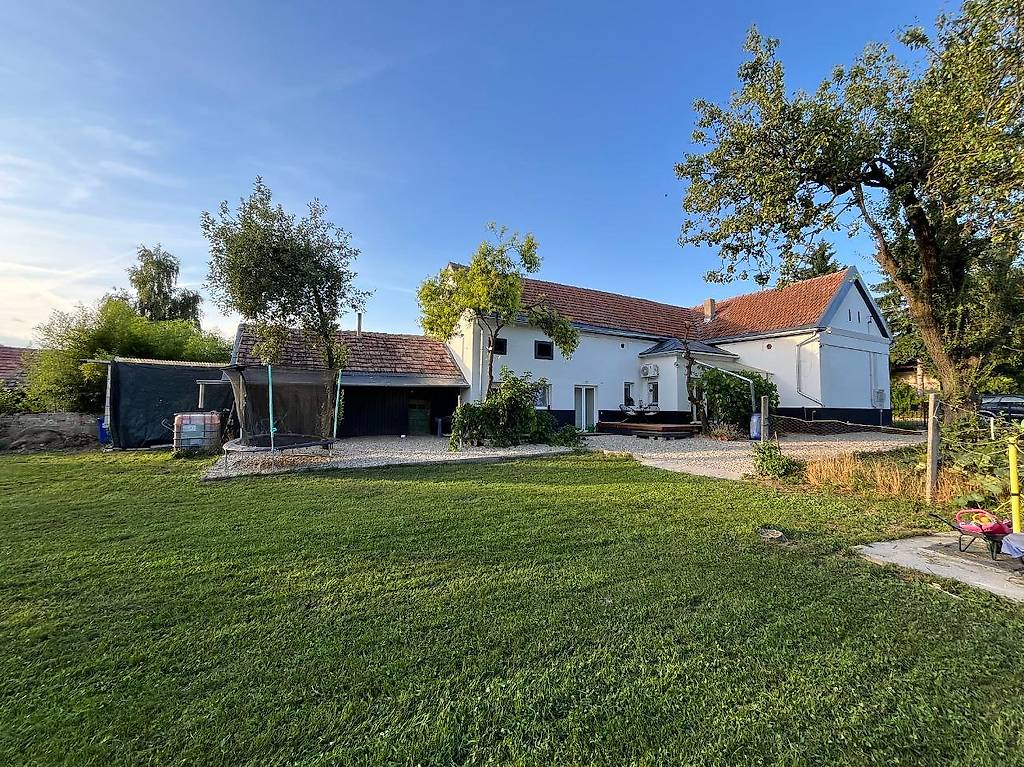 Ungarn: 4 Z-Haus mit Land zu verkaufen, 9000m2 Gesamtfläche