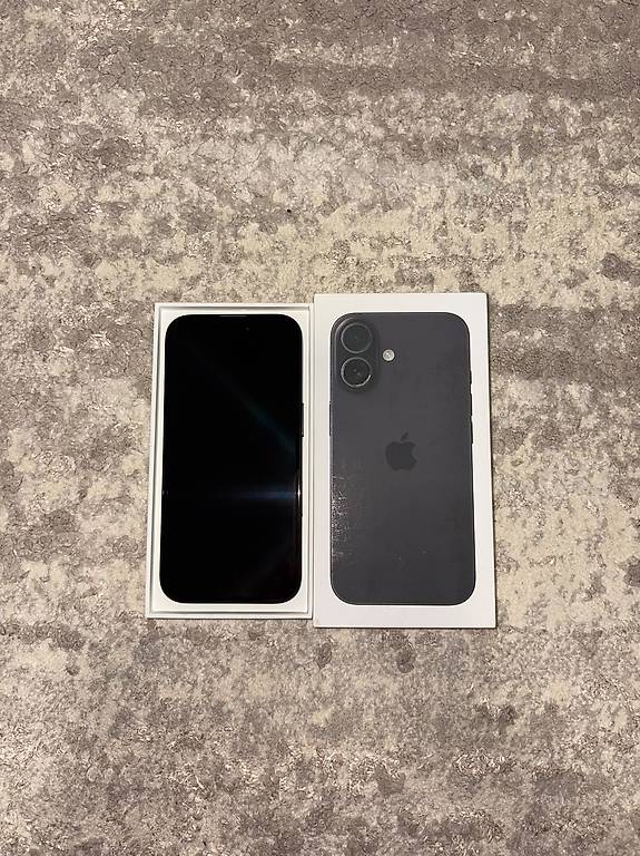 iPhone 16 126Gb