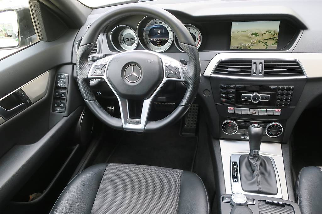 Mercedes-Benz C250T CDI 4Matic Avantgarde AMG 4x4 7G-Tronic — slika 3