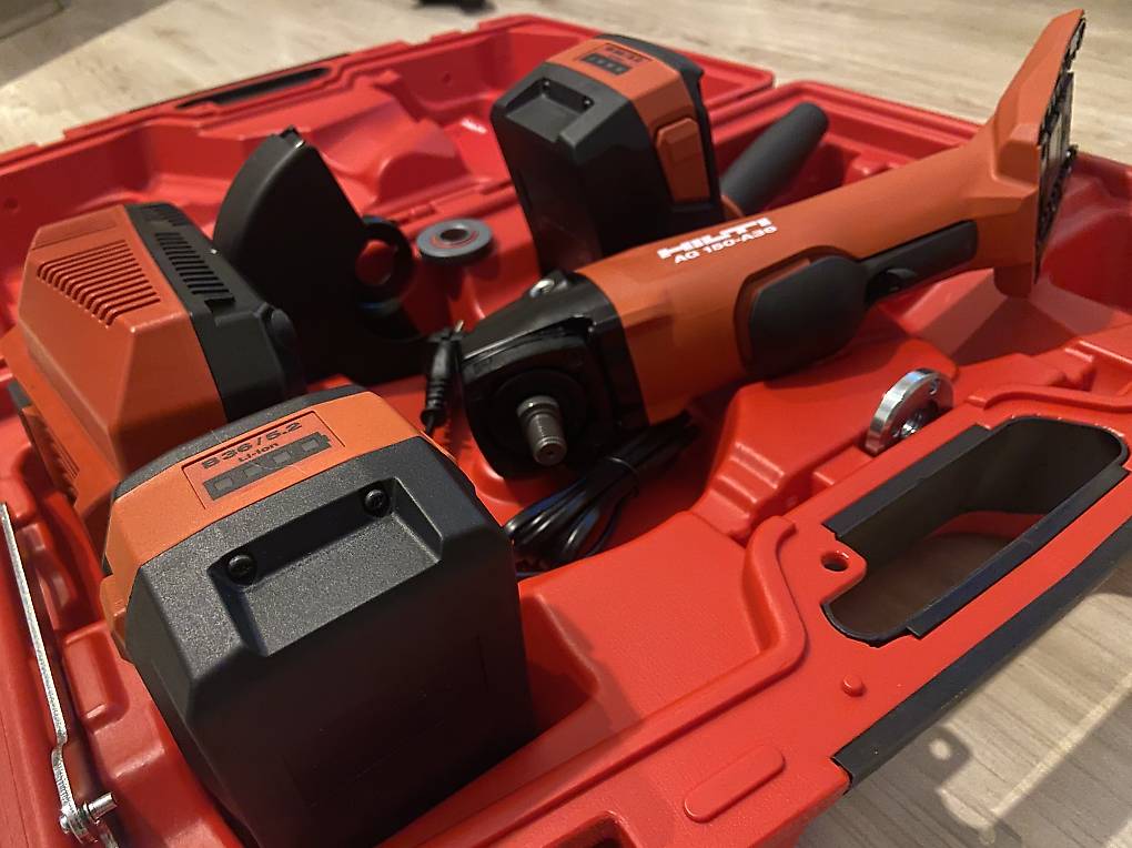Test, avis et prix : Meuleuse angulaire sans fil HILTI AG 150-A36