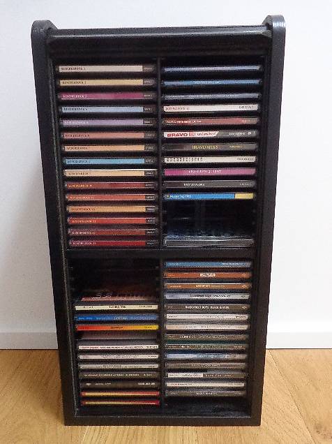 Hochwertiger CD-Ständer aus Holz massiv in Zürich kaufen - tutti.ch