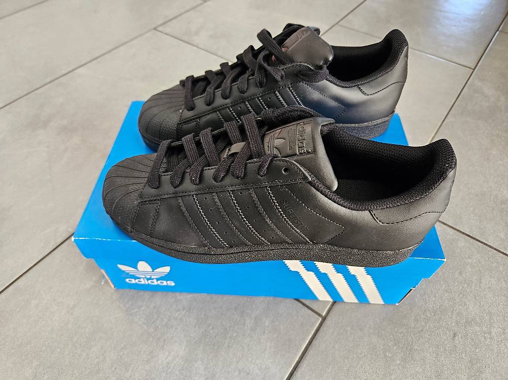 adidas gazelle silver green womens Adidas Superstar (40) – sneakilystore main image 1