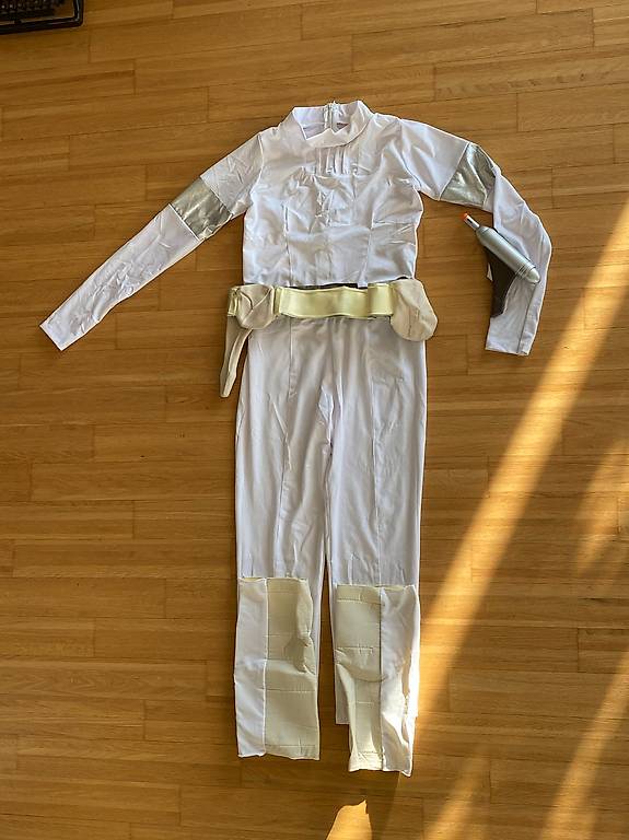 Von Prinzessin Leia Bis Rey Die Ultimative Guide Zu Damen Kostumen Aus Star Warsfeed