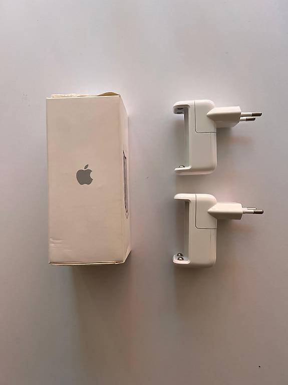 Apple Battery Charger für AA-Akkus (2x) ohne Batterien im Kanton Zürich ...