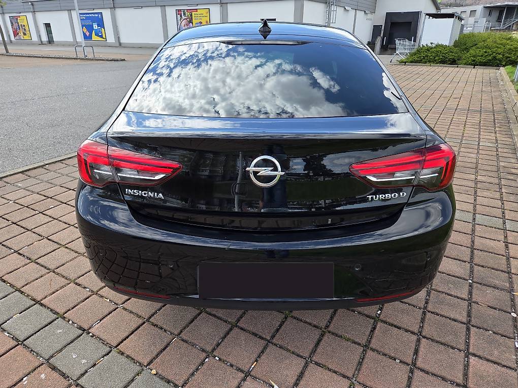 Opel Insignia Sport 1.6 CDTI , 2017, 136 PS, Diesel — slika 3