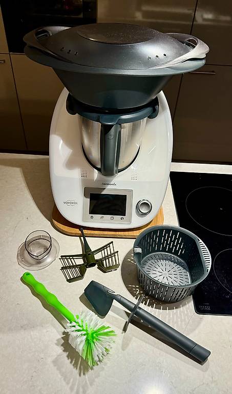 Thermomix outlet TM5 mit Cook-Key und Zubehör