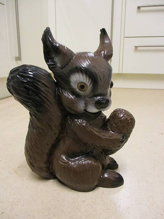 Namvo Eichhörnchen Gartenfigur - Frostsicher, 6,5x7x4 Cm, Aus Schaumstoff