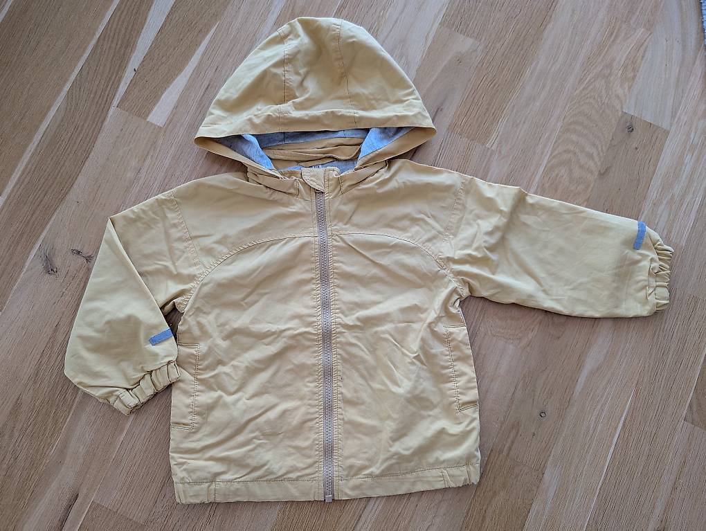 MUJI Kinderjacke mit Kapuze, Grösse 110 in hellgelb im Kanton