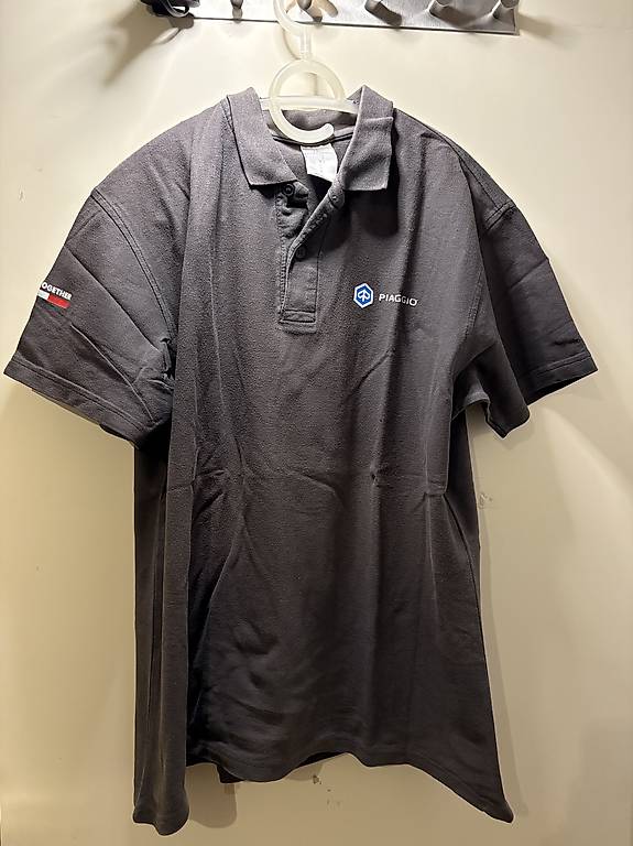 Piaggio Polo Shirt Gr. L Original, Motorsport / Vespa im Kanton Zürich ...