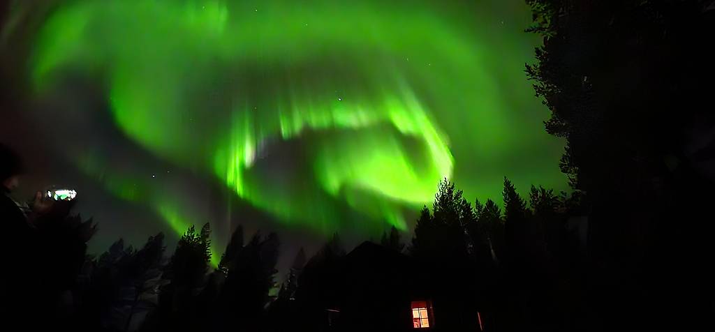 Finnland; Möbliertes Ferienhaus in Lappland zu verkaufen
