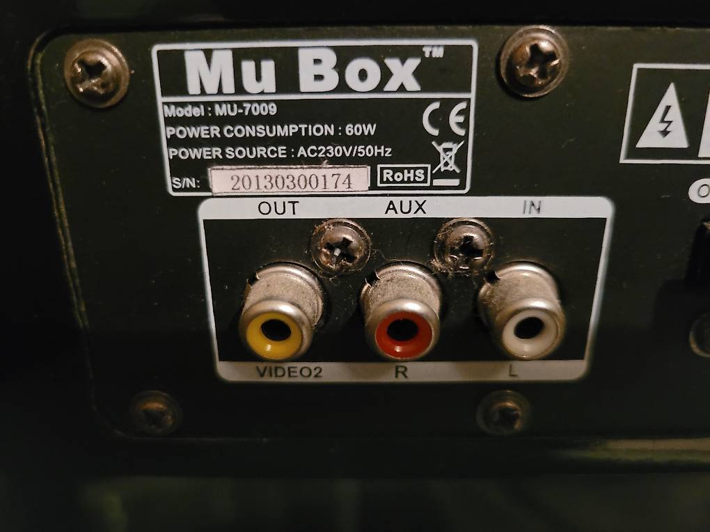 Mu Box TV-Sound Möbel. MU-Box 7009, Ipod, Soundbox, im Kanton Basel-Landschaft ...