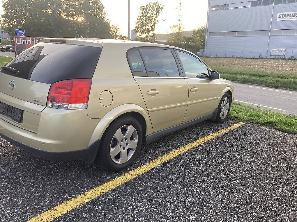 Opel Signum 2.2 Automat Ersterhand — slika 1