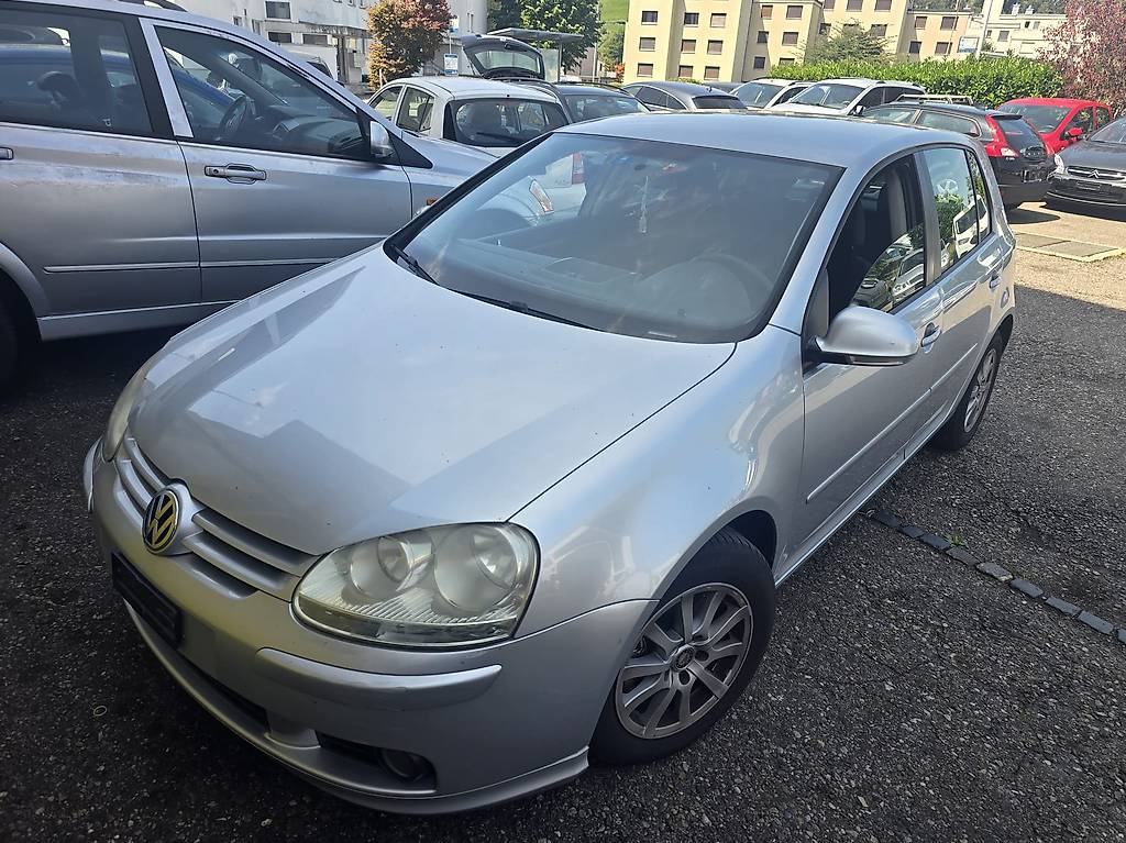 VW Golf 2.0 FSI — slika 2