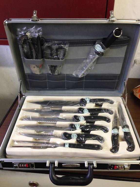 Küchen Messer set-im Koffer 1a Qualität in Basel kaufen - tutti.ch