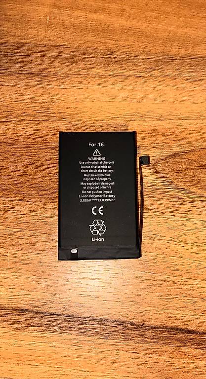 iPhone 16 Ersatzakku im Kanton Aargau
