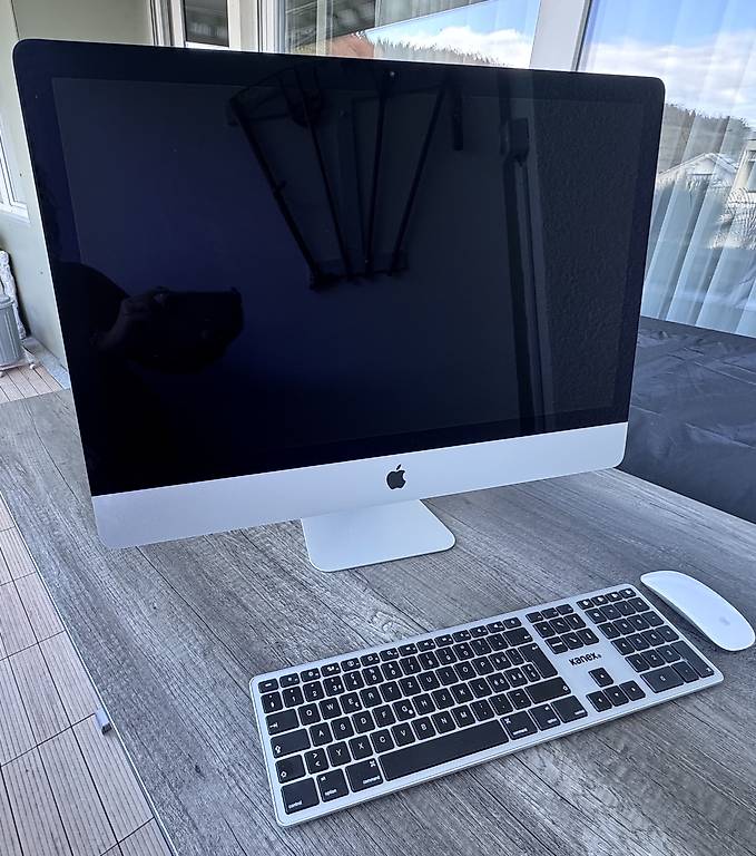 iMac 21.5-inch, Late 2015, OS Monterey 12.7.6 im Kanton Aargau