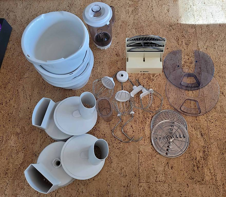 Bosch MUM 4 Zubehör für Küchenmaschine (Schüssel, Rührer) im Kanton Zürich tutti.ch