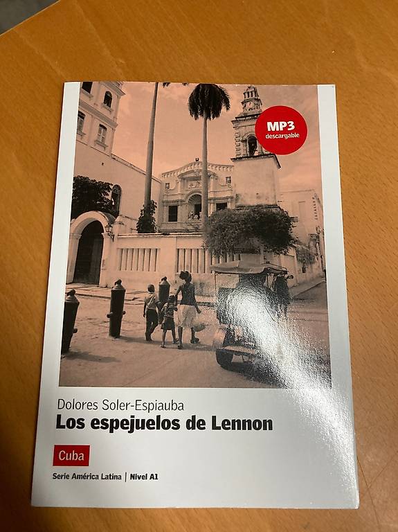 Los espejuelos de Lennon, Dolores SolerEspiauba im Kanton Aargau