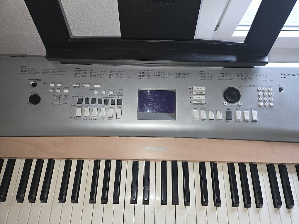 E-Piano YAMAHA im Kanton Aargau