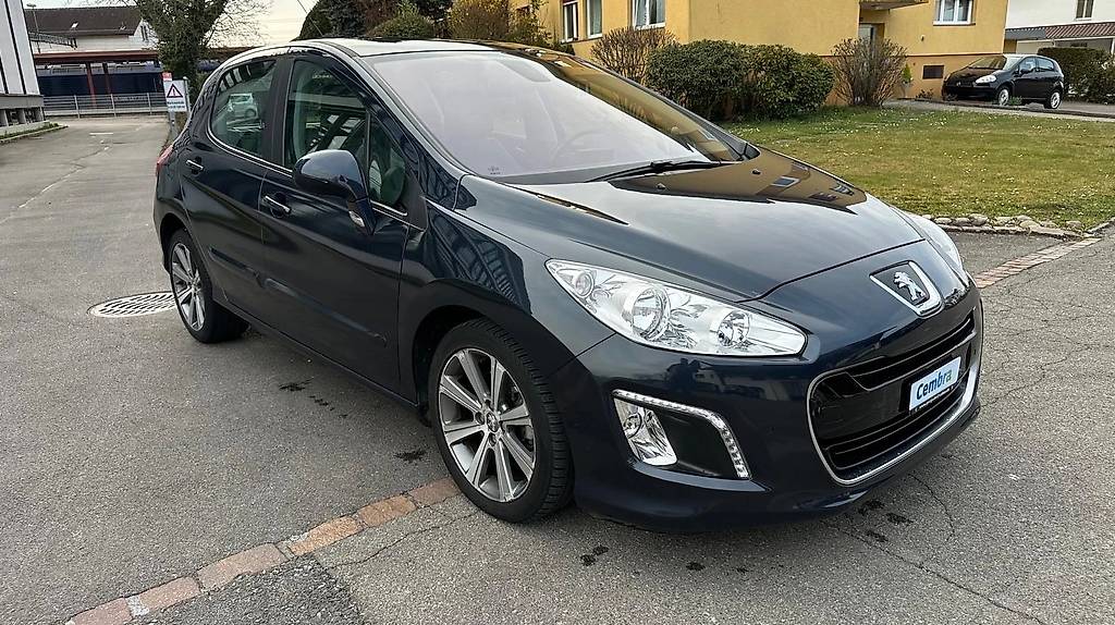PEUGEOT 308 1.6 Automat 2012 / 63 000 Km Frisch MFK 1-Hand