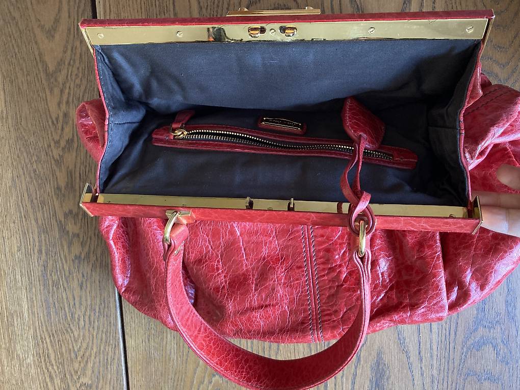 Original Miu Miu Handtasche, Leder, rot im Kanton Aargau tutti.ch