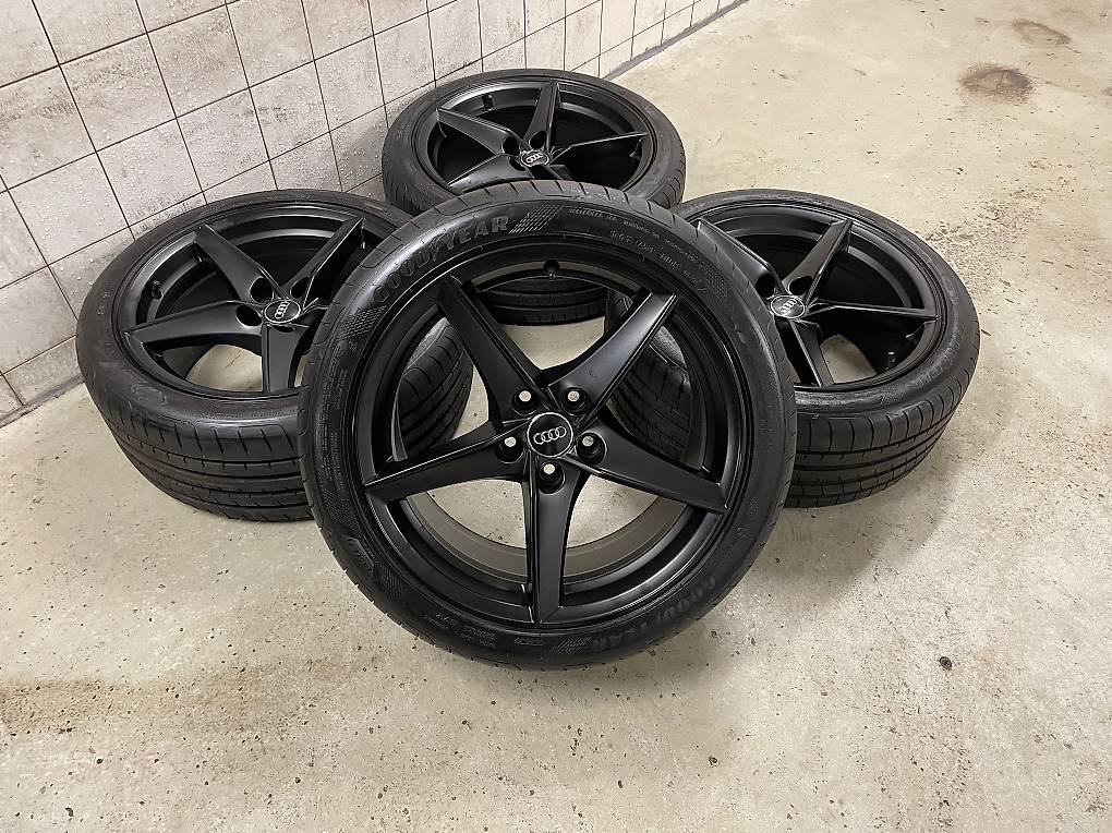 Original Audi A5 S5 18 zoll Felgen mit Sommerreifen im Kanton Solothurn tutti.ch