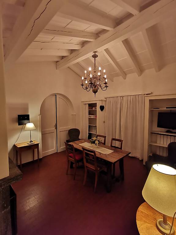 Ferienhaus direkt am Lago Maggiore in Maccagno (Italien) im Kanton ...