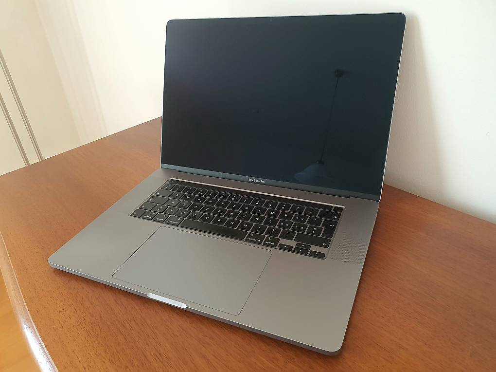 fl　MacBook Pro スペースグレイ（16GB/1TB SSD） fl MacBook Pro スペースグレイ（16GB/1TB SSD） Amazon.co.jp: 【整備