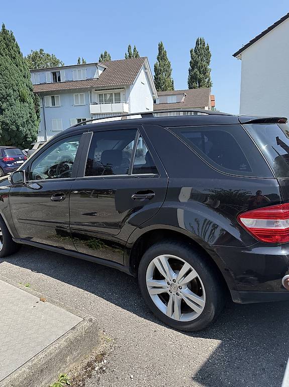 Mercedes Benz ML320 — slika 2