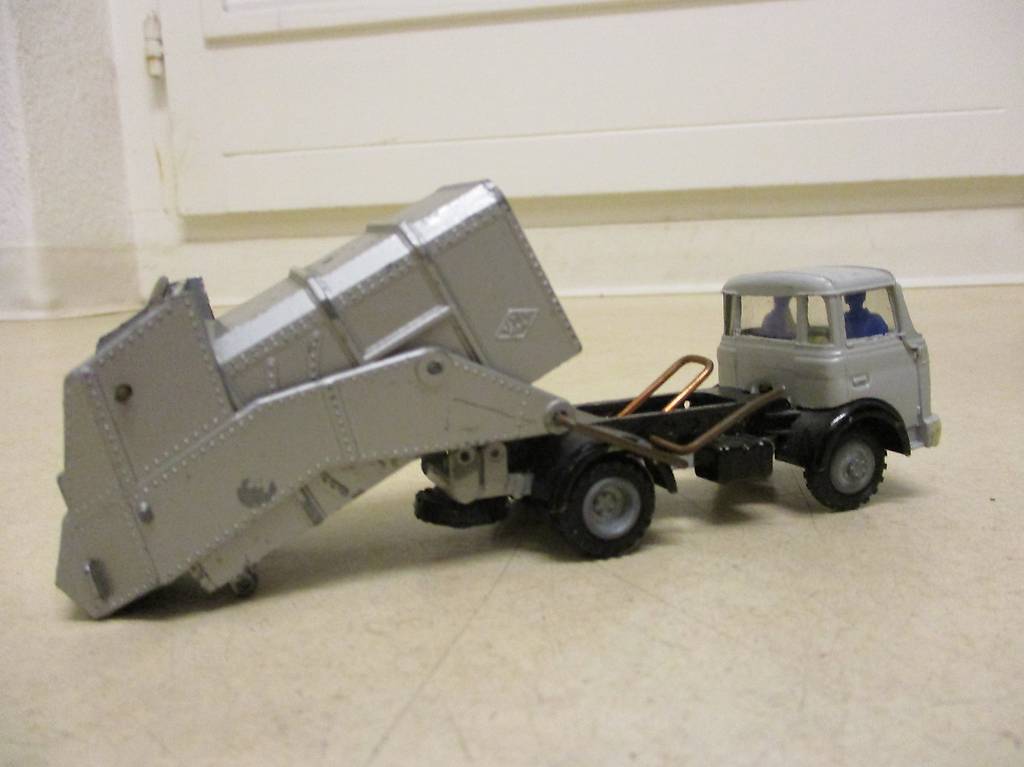 Berliet GAK Bétonnière | France Jouets. #107. 1/55