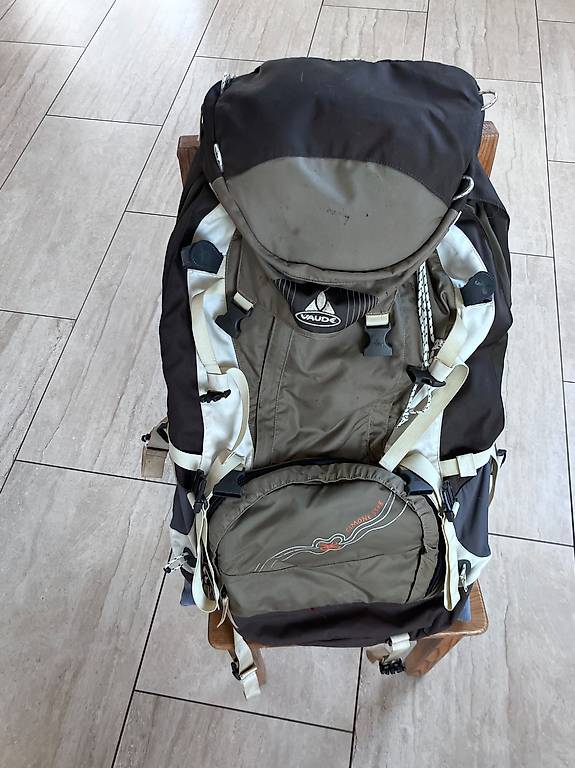 Trekkingrucksack VAUDE Cimone 55+10 hellbraun im Kanton Gallen