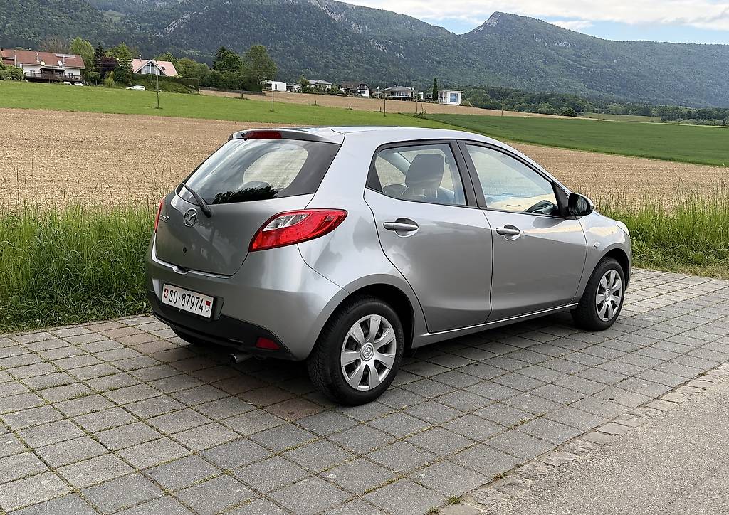 Mazda 2 Benzin 1.3 Im sehr guten Zustand
