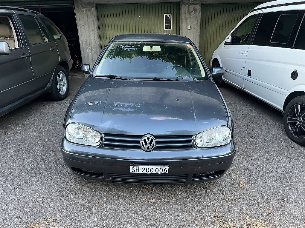 VW Golf VR5 ab Service und MFK — slika 1