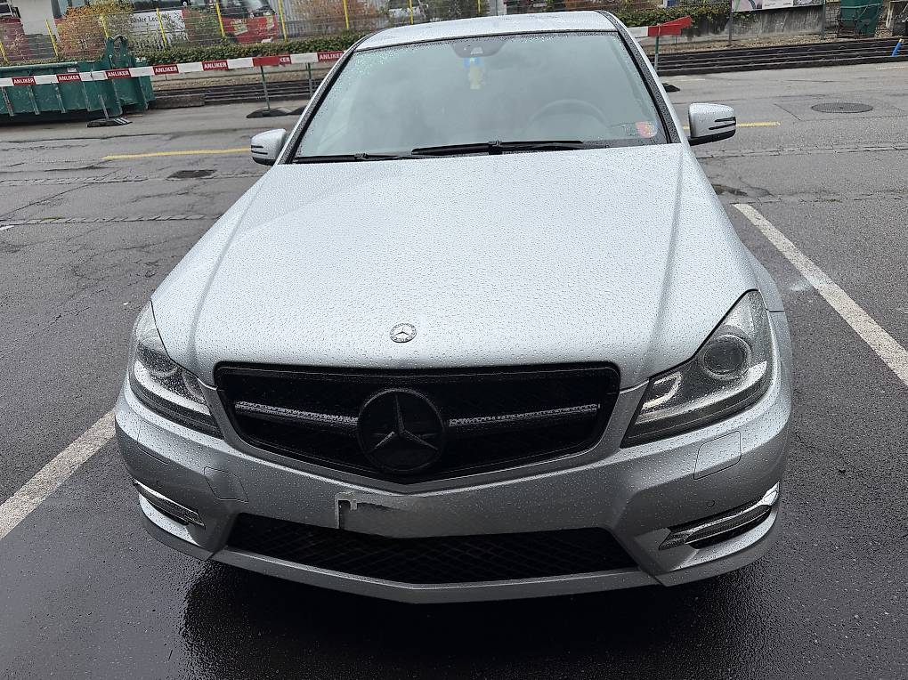 Mercedes C250 — slika 1
