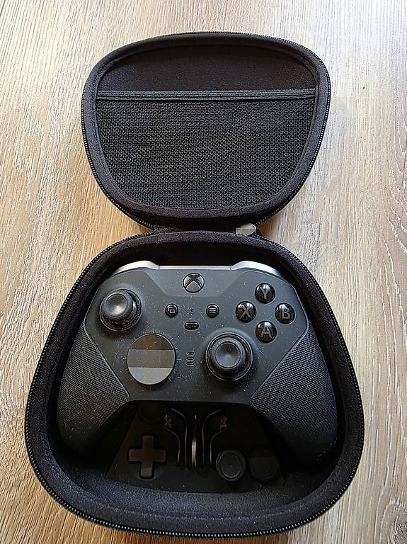 Xbox Series X Megapack inkl. Elite 2 Controller 17 Games! im Kanton ...