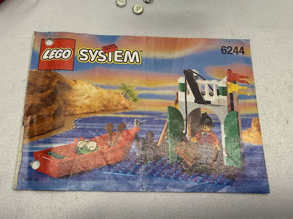 Lego Pirates 6244 Piraten Armada Sentry - Imperial Armada im Kanton ...