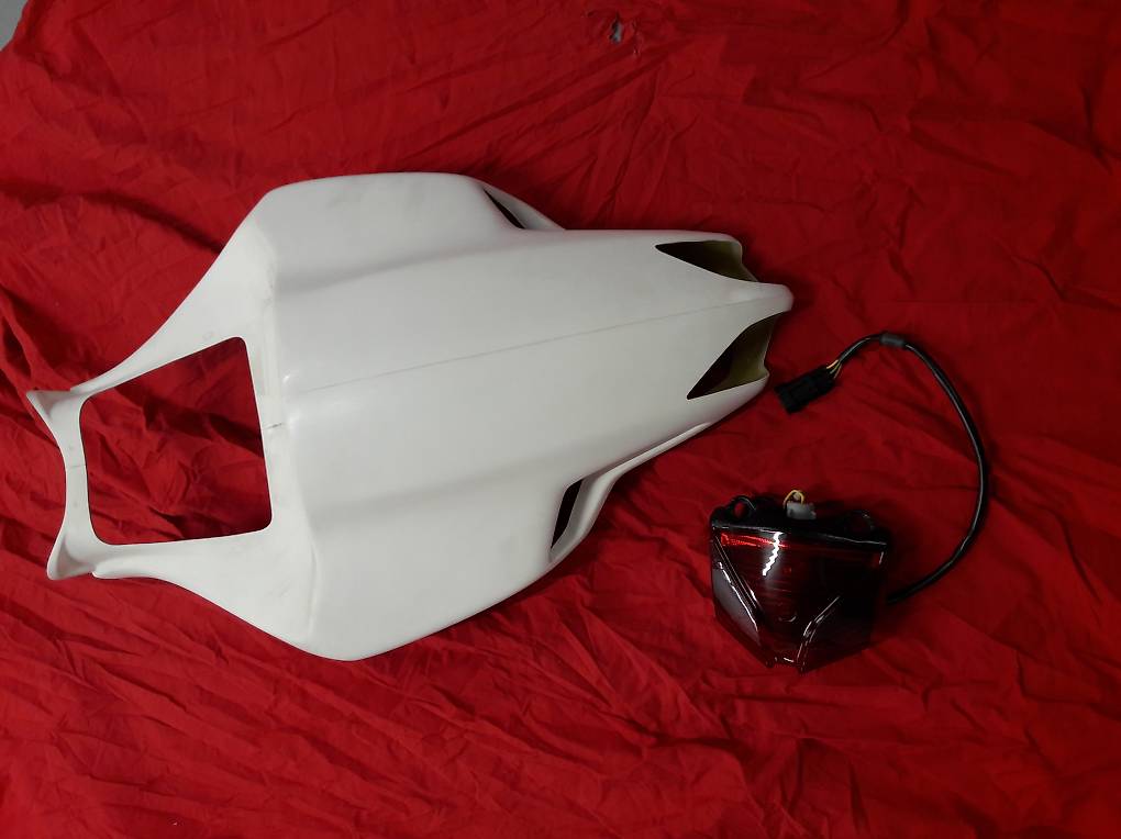 Feu Arrière LED Intégré Moto Pour Ducati 748 916 996 998 1994-2003 - Feu Stop Clignotants Fumée