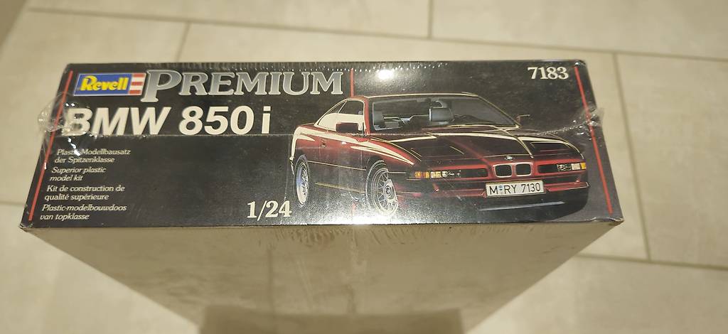 Modèle Réduit BMW 850i 1:24 Par Welly N°9372 - Occasion - Collection