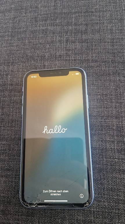 Apple iPhone XR | 128GB Blau im Kanton Aargau