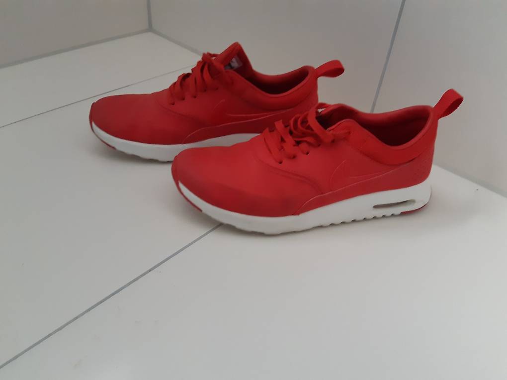 Sneaker Nike Air Max Thea rot. Grosse 38 im Kanton Zurich tutti.ch